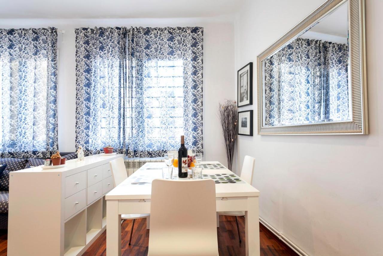 Barcelona Comtal Apartments Exterior photo