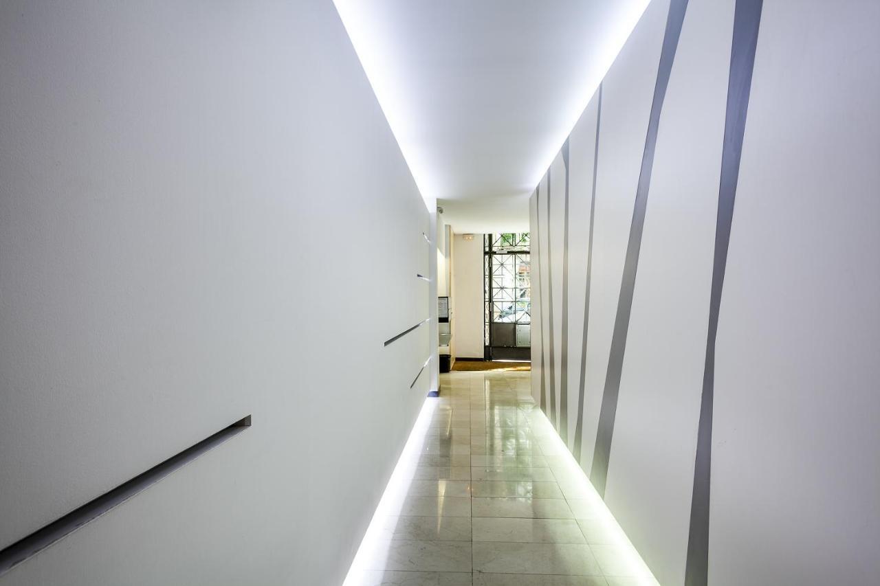 Barcelona Comtal Apartments Exterior photo